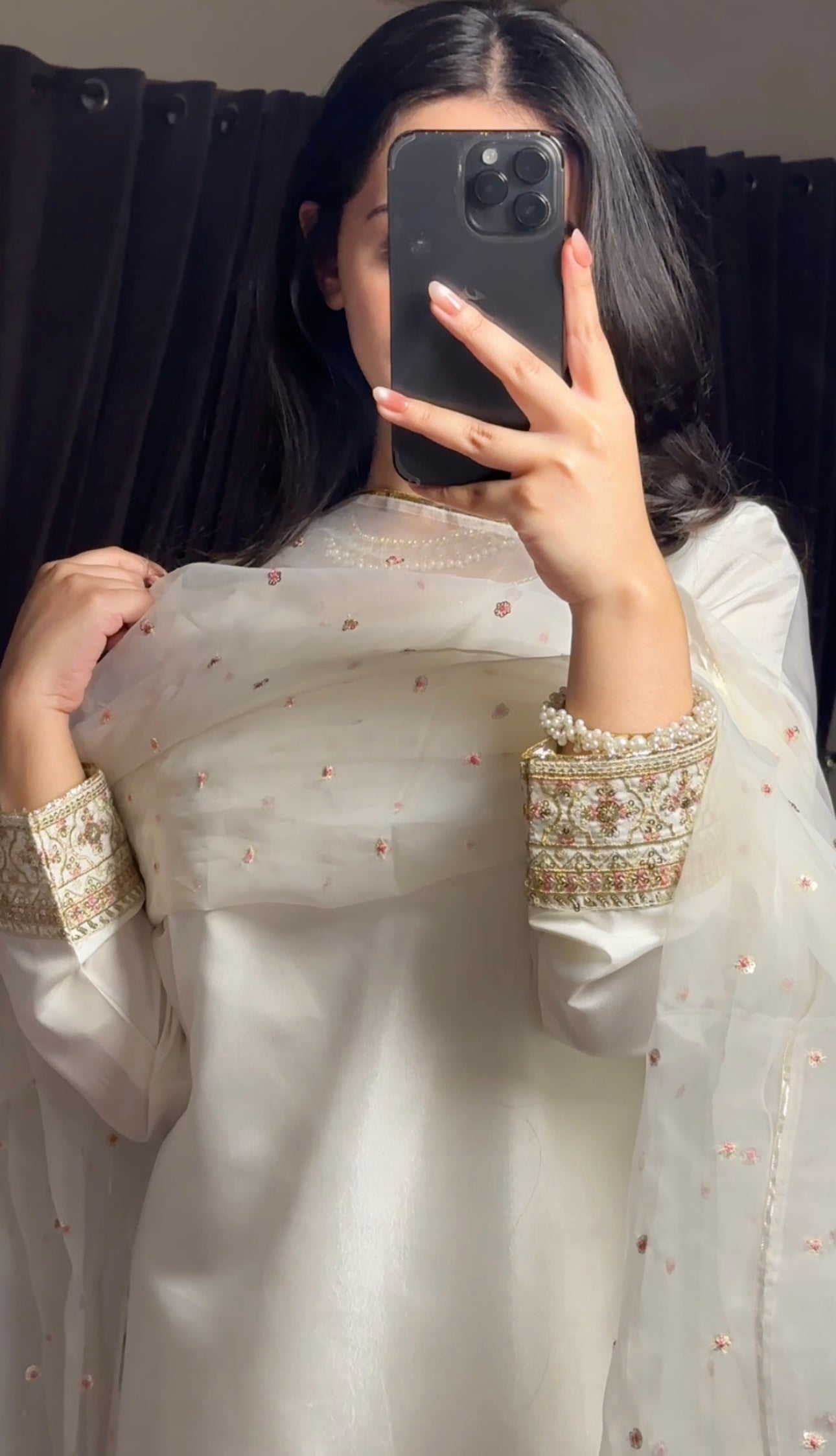 Ivory Farshi Set - 3 PCS