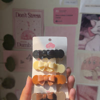 Pack of 4 Pretty Pins