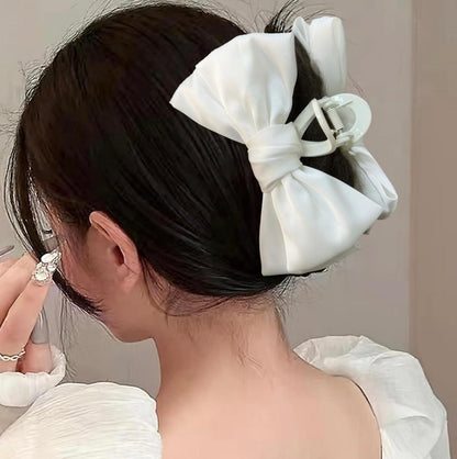 Large Bow Hair Claw